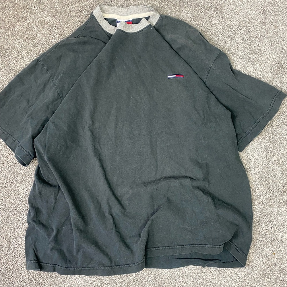 Vintage black‎ Tommy Hilfiger tshirt